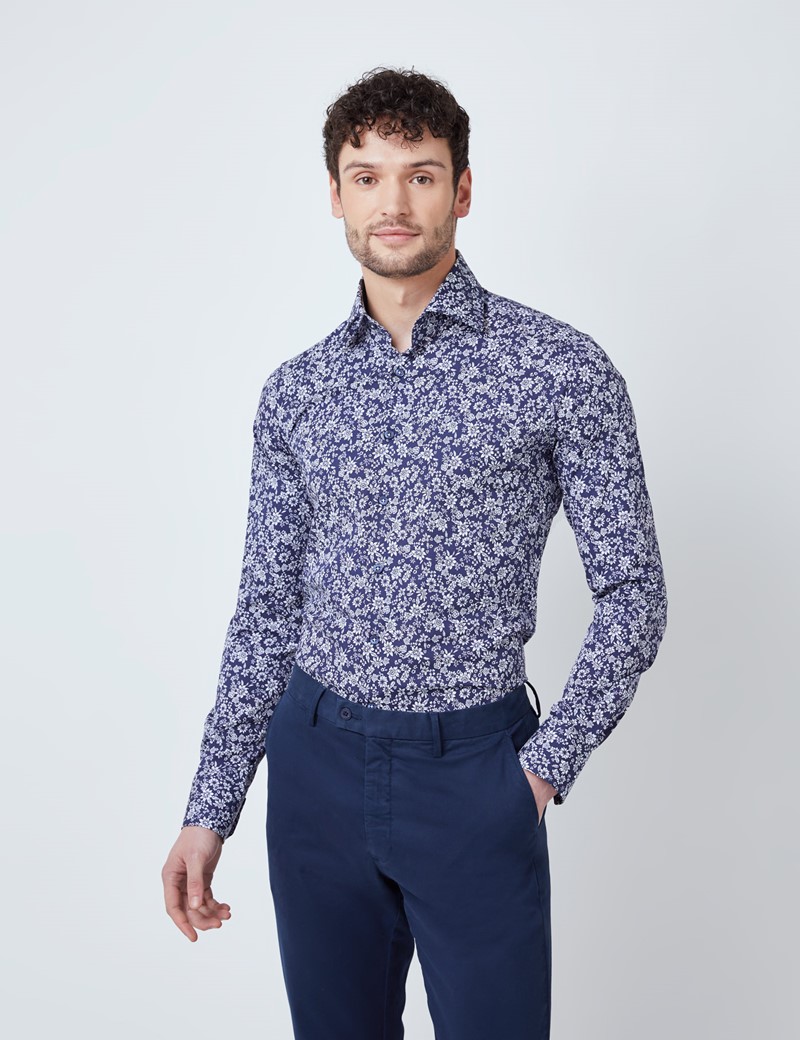 Casual Stretchhemd – Stretch Slim Fit – Kentkragen – Navy Weiß Floraler Print