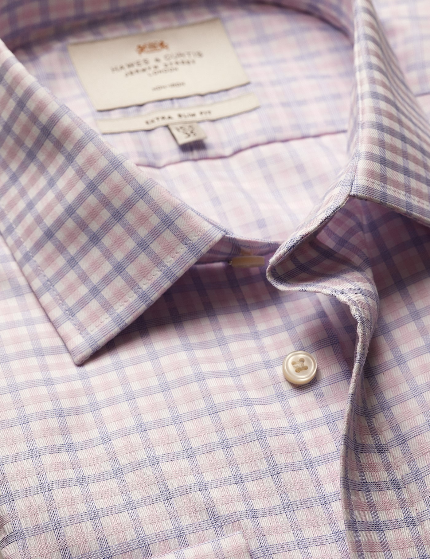 Hawes & Curtis Extra Slim Fit Pink & Blue Check Non-Iron Shirt Size: 15" collar, 35" sleeve