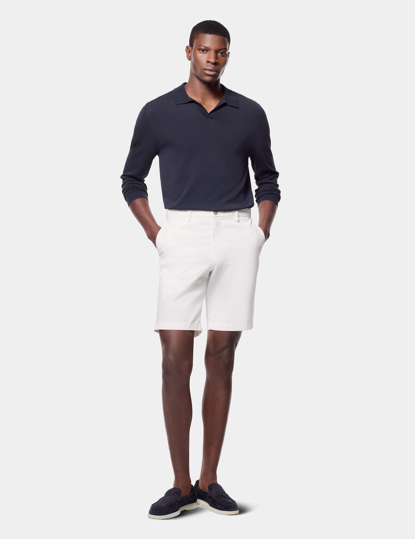 Hawes & Curtis White Garment Dyed Chino Shorts Size: 38" (EU 54) image 3