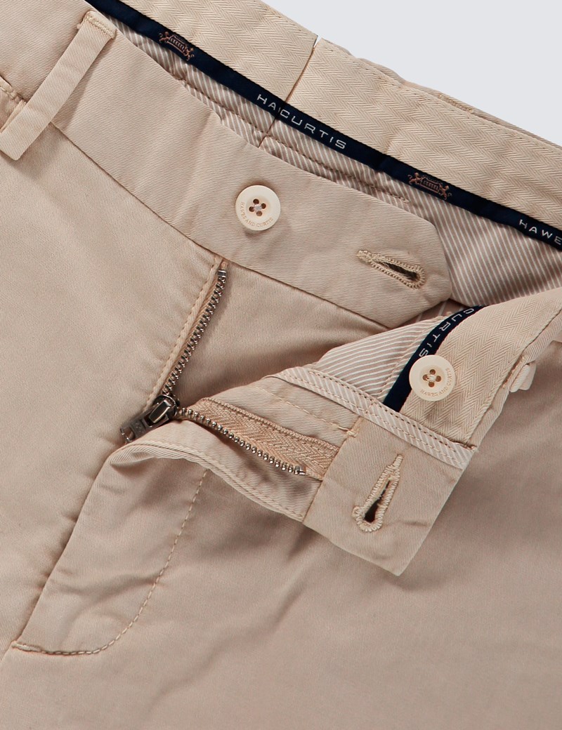 mens beige chino shorts