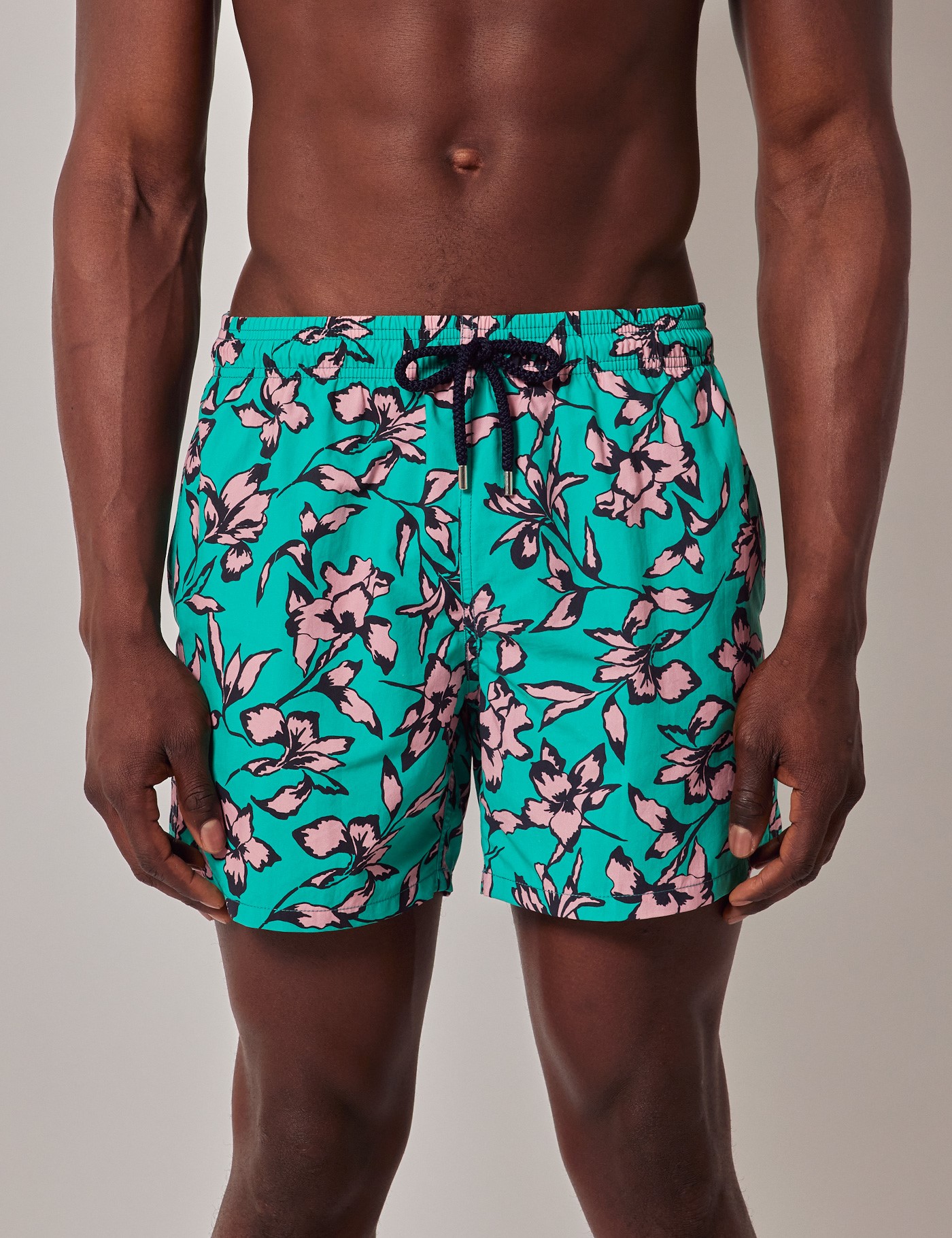 Hawes & Curtis Green & Pink Floral Swim Shorts Size: Small