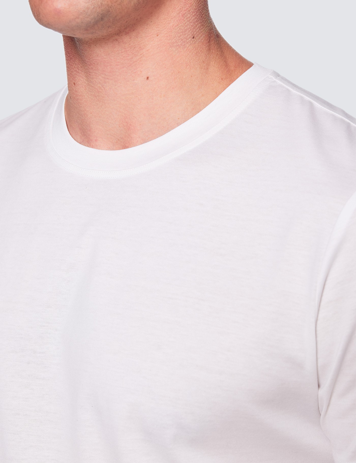 White Mercerised Egyptian Cotton T-shirt | Hawes & Curtis