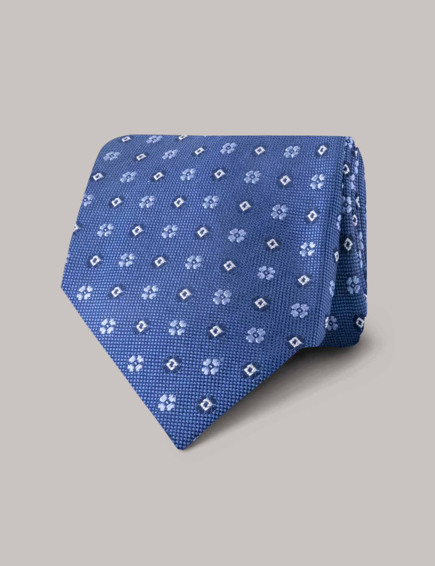 hawes & curtis blue & light blue floral squares tie - 100% silk