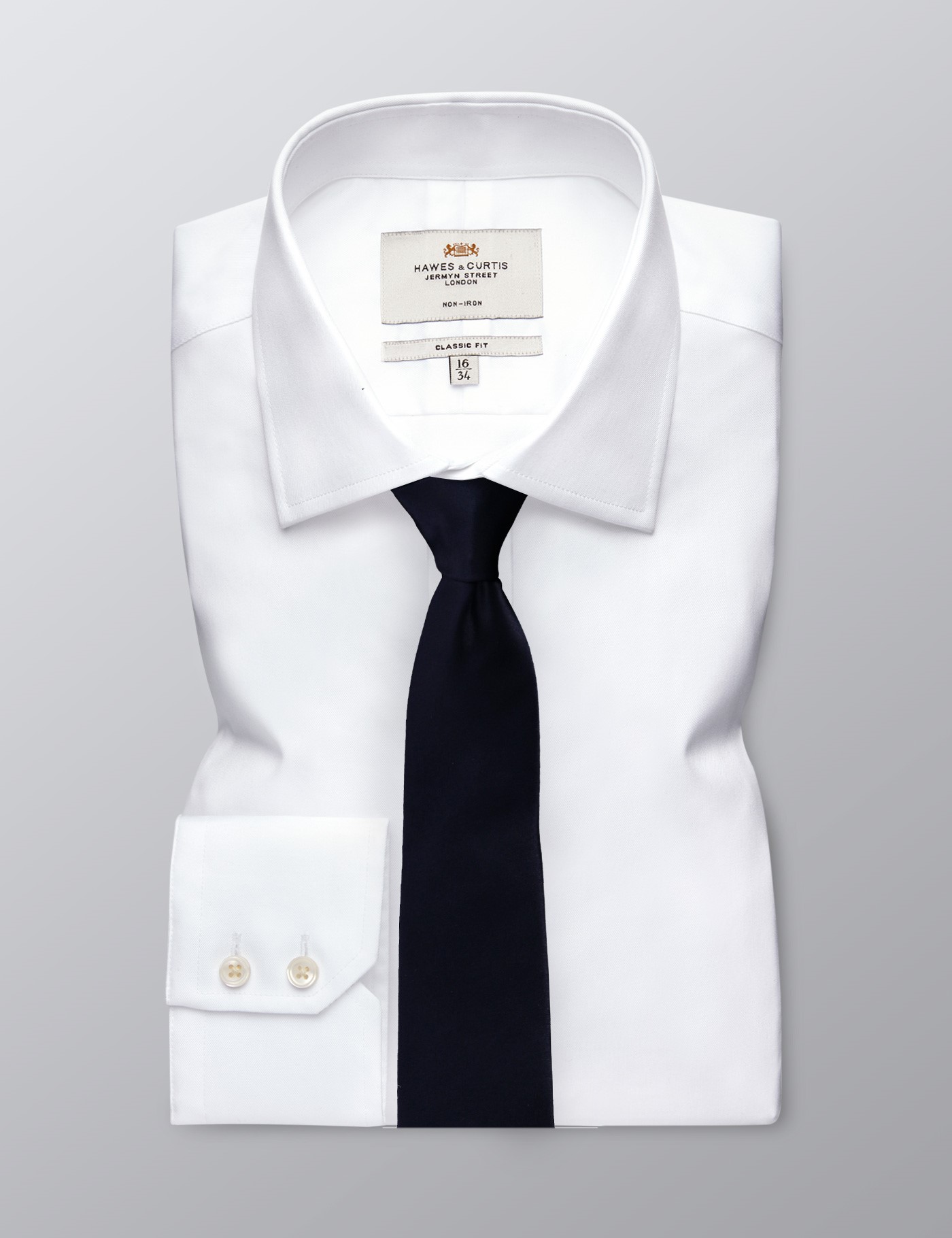 Men's 100% Silk Plain Navy Slim Tie | Hawes and Curtis | UK