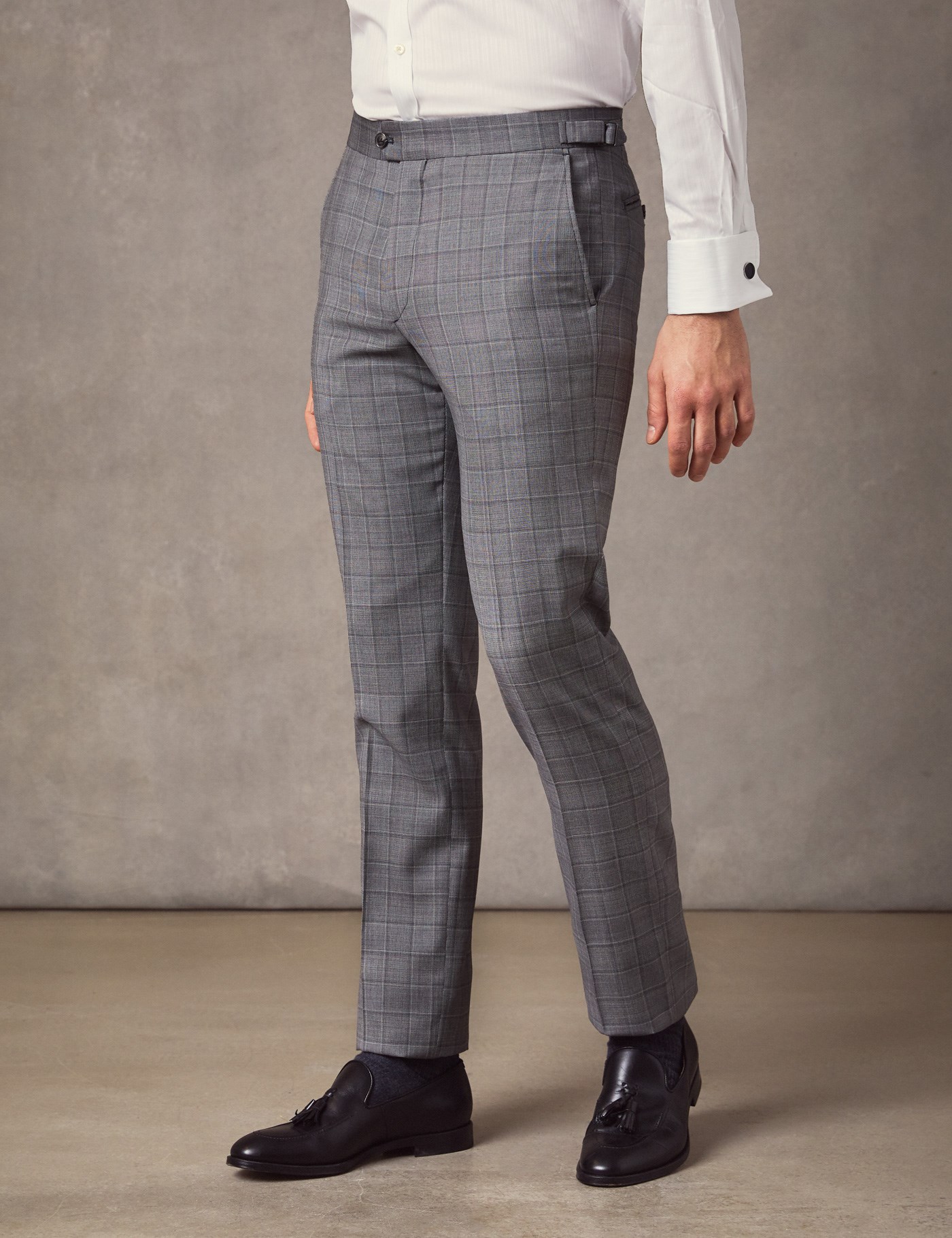 Men's Light Grey Medium Check Slim Fit Italian Suit Trousers â 1913 Collection | Hawes and Curtis