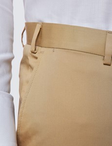 Anzughose – 1913 Kollektion – Slim Fit – Baumwollstretch – ungesäumt – hellbraun