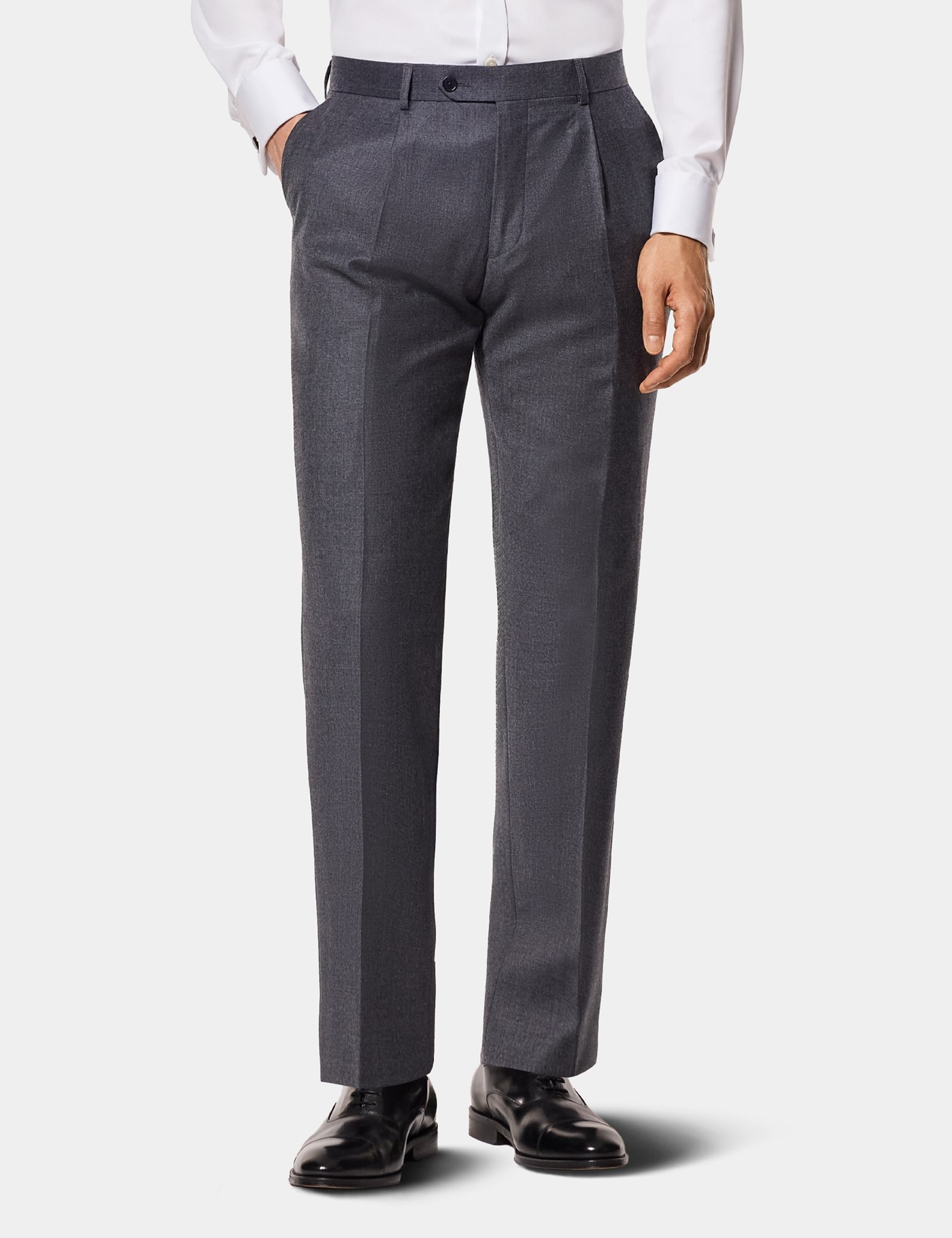 & Tailored Fit Dark Grey Pleated Suit Trousers 32"
