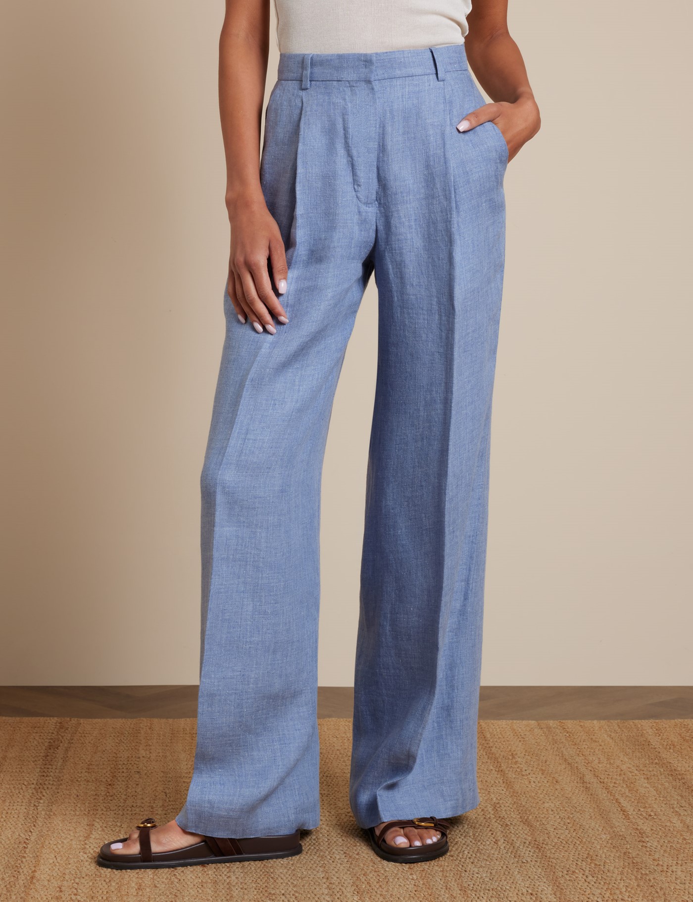 Hawes & Curtis Blue Pleated Wide Leg Linen Trousers Size: 20 Short