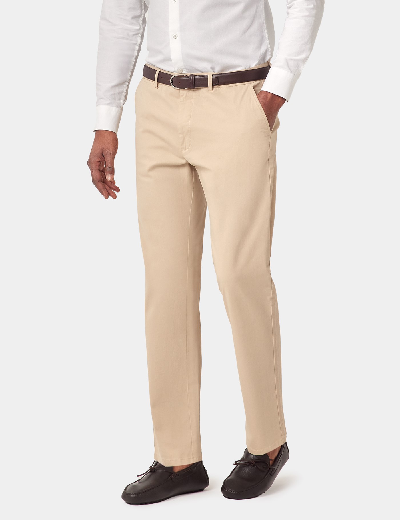 Hawes & Curtis Regular Fit Beige Garment-Dyed Chinos Size: 44-31"