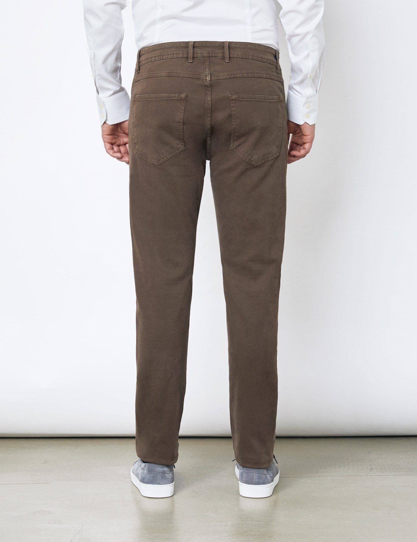 Cotton Twill Men's Garment Dye 5 Pocket Pants in Brown | Hawes & Curtis ...