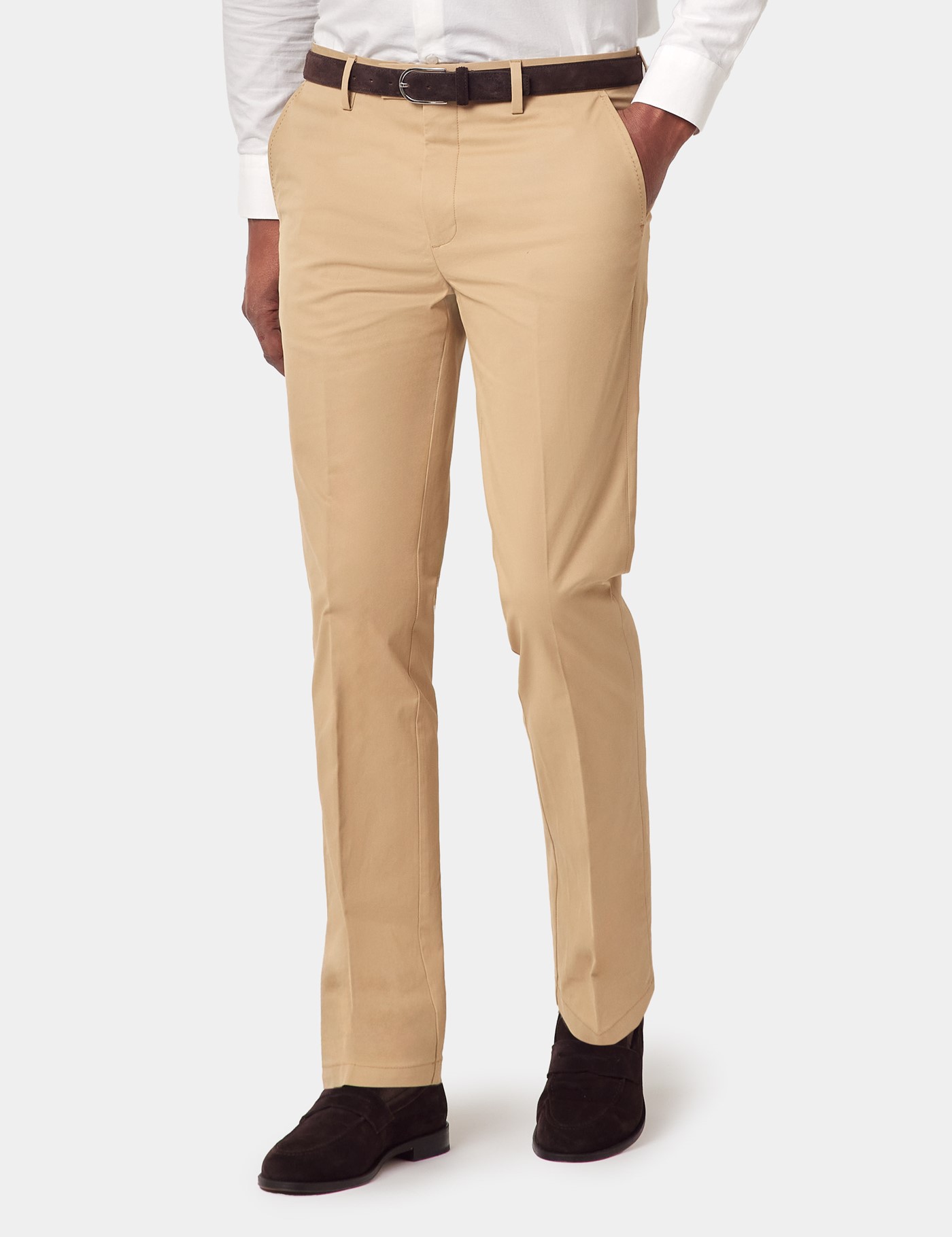 Hawes & Curtis Slim Fit Sand Smart Chinos Size: 36-31"