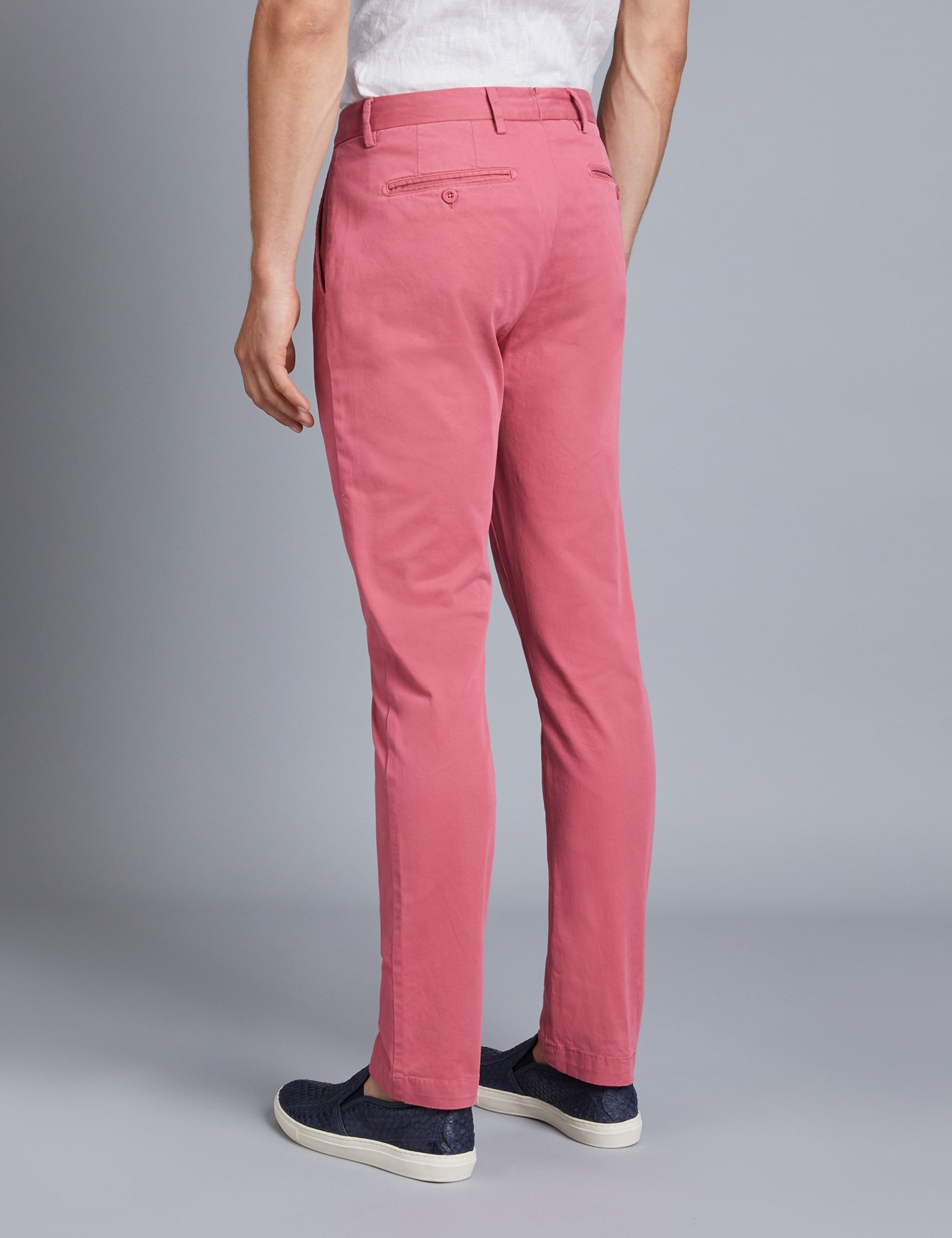 Men's Rose Garment Dye Slim Fit Chinos | Hawes & Curtis