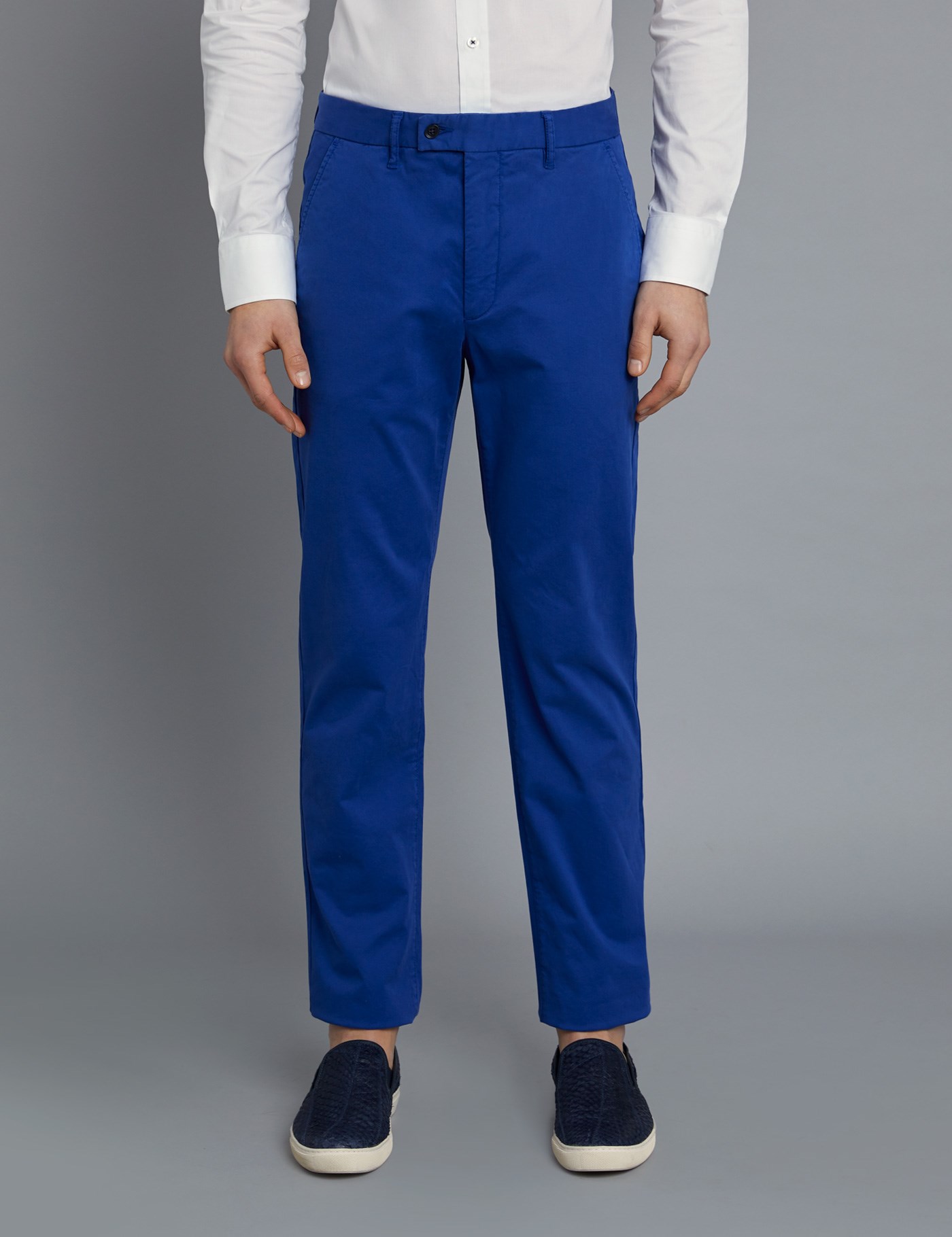 Men's Blue Garment Dye Classic Fit Chinos | Hawes & Curtis
