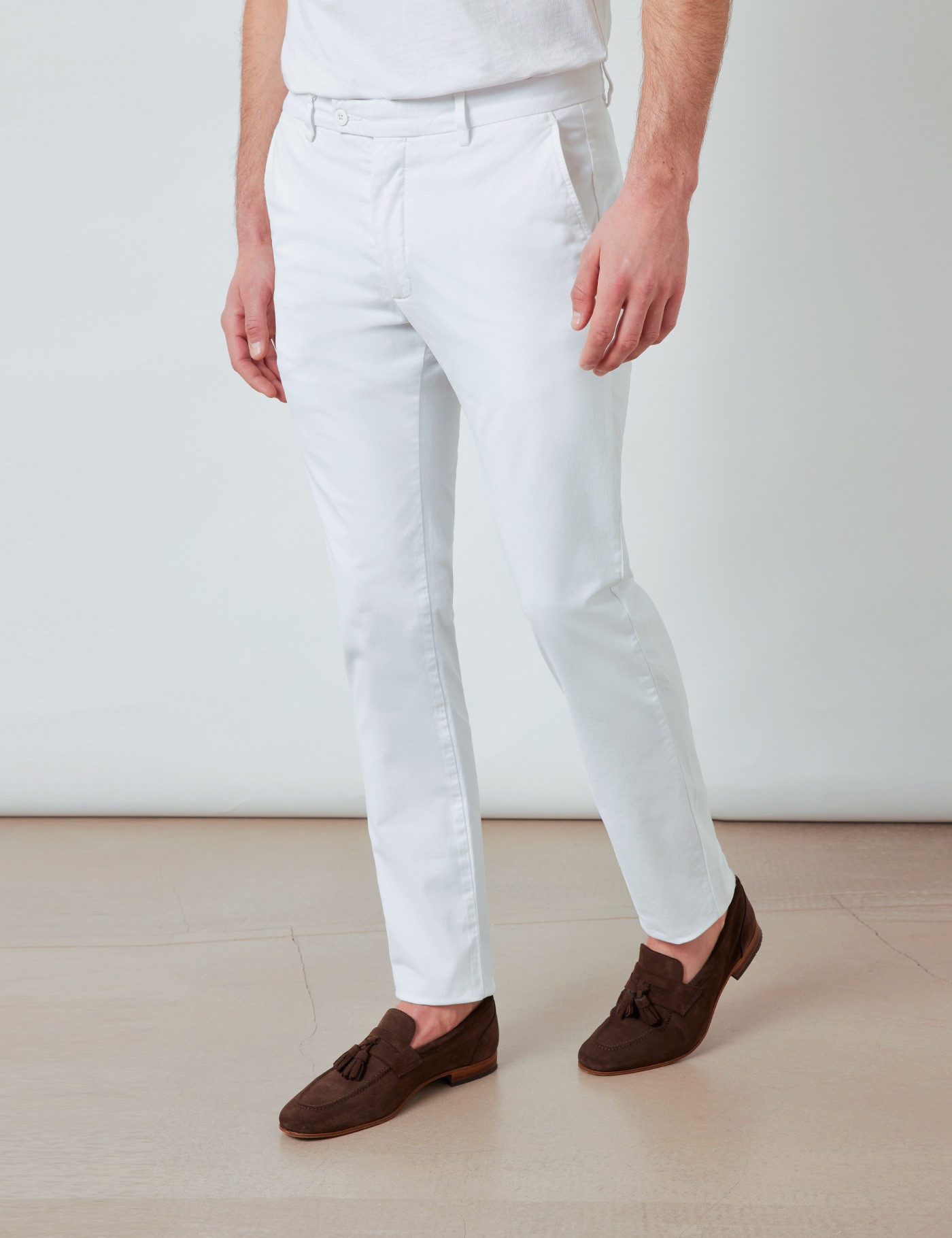 Organic Cotton Men's Chinos in White | Hawes & Curtis