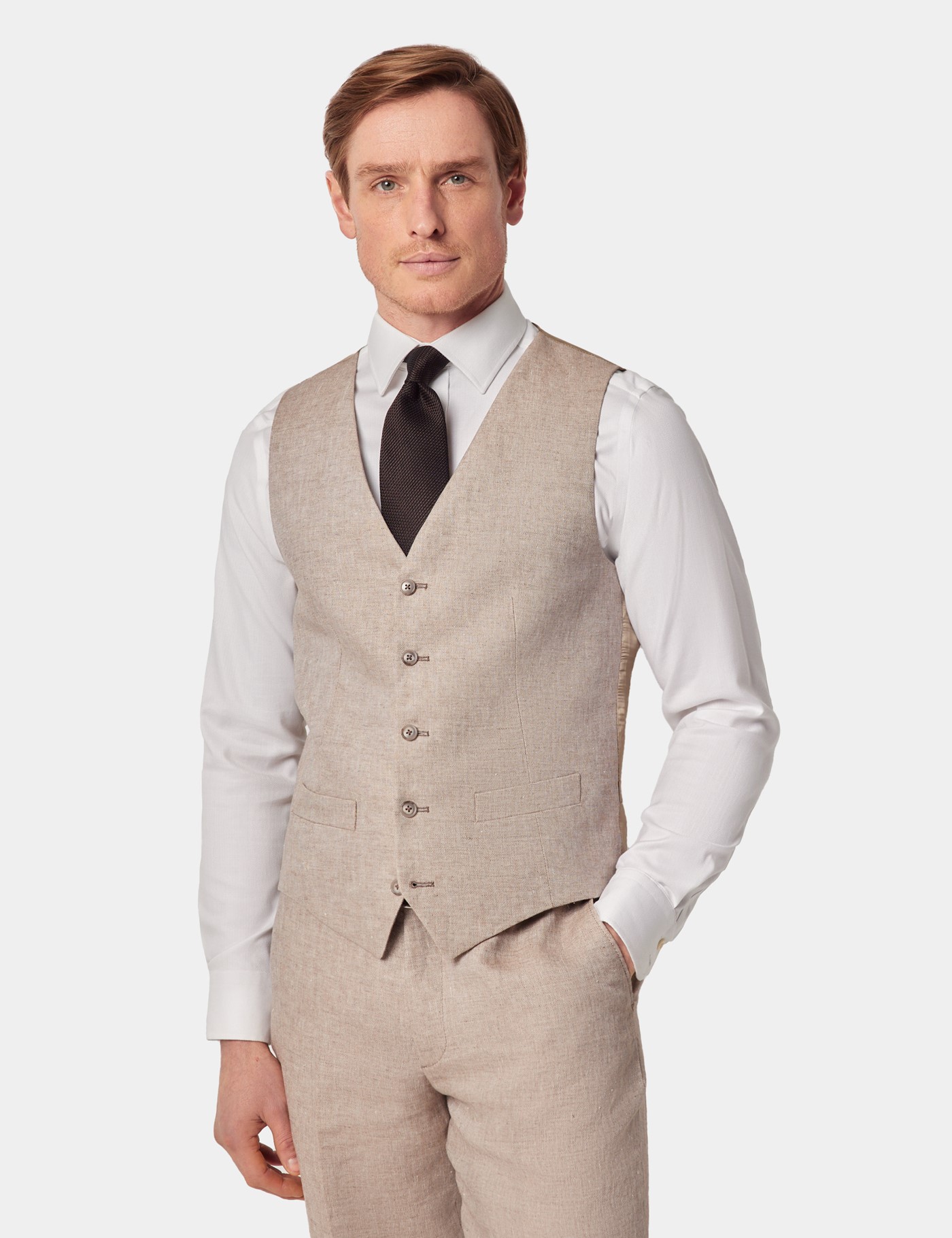 & Tailored Fit Semi Plain 1913 Waistcoat reg
