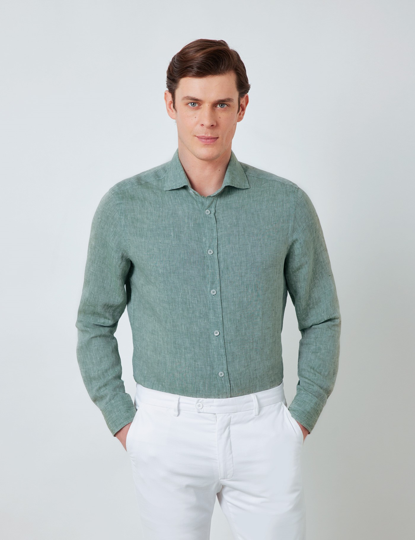 Linen Relaxed Slim Fit Shirt with Full Cutaway Collar and Single Cuffs