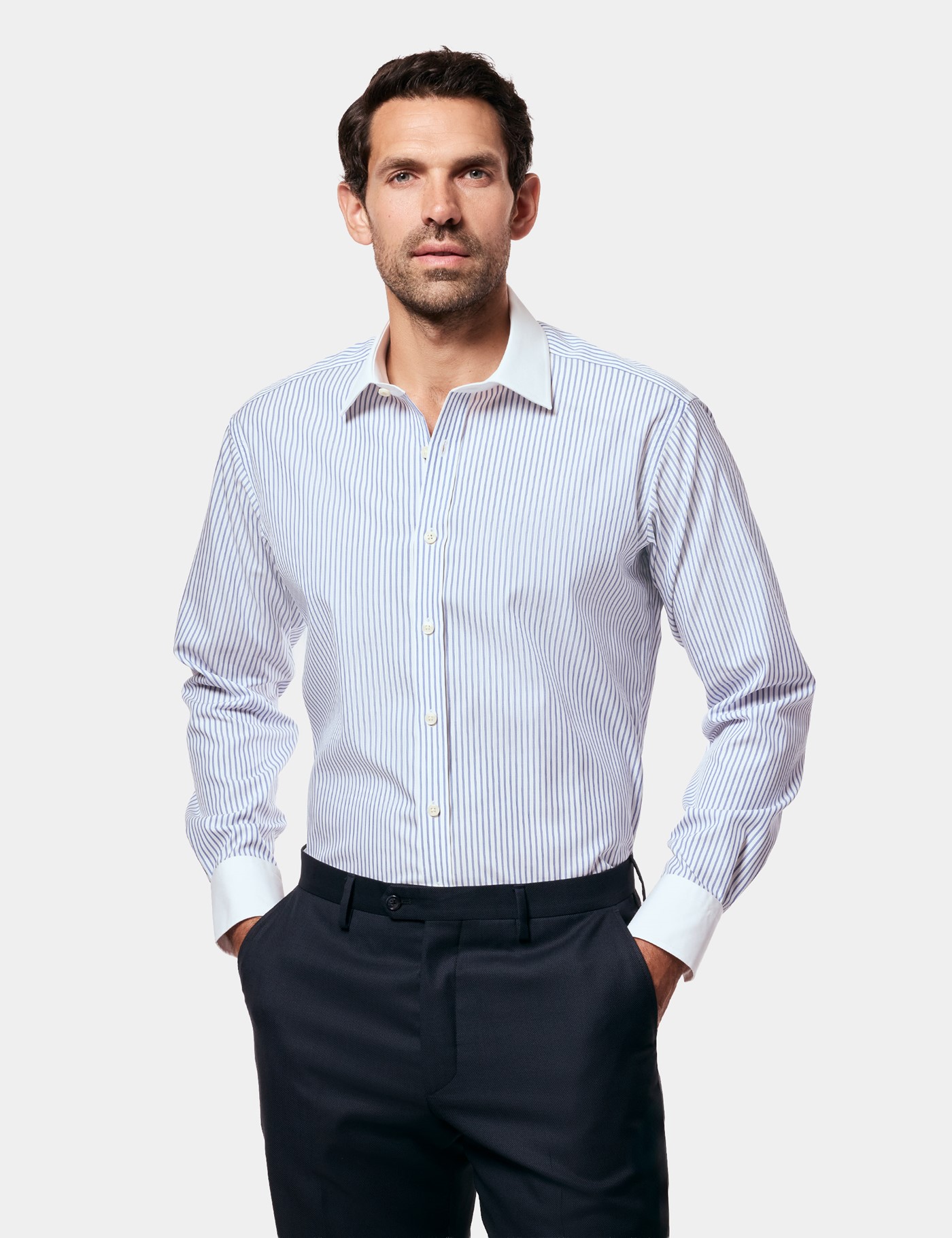 Hawes & Curtis Classic Fit Blue & White Bi Stripe Non-Iron Shirt | Contrast Detail Size: 19" collar, 38" sleeve