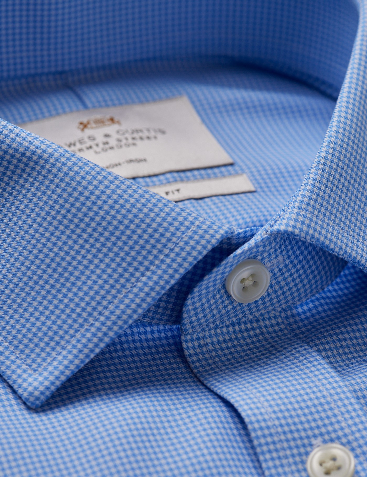 & Classic Fit Blue & Dogtooth Twill Non Iron Shirt 19" collar 38" sleeve