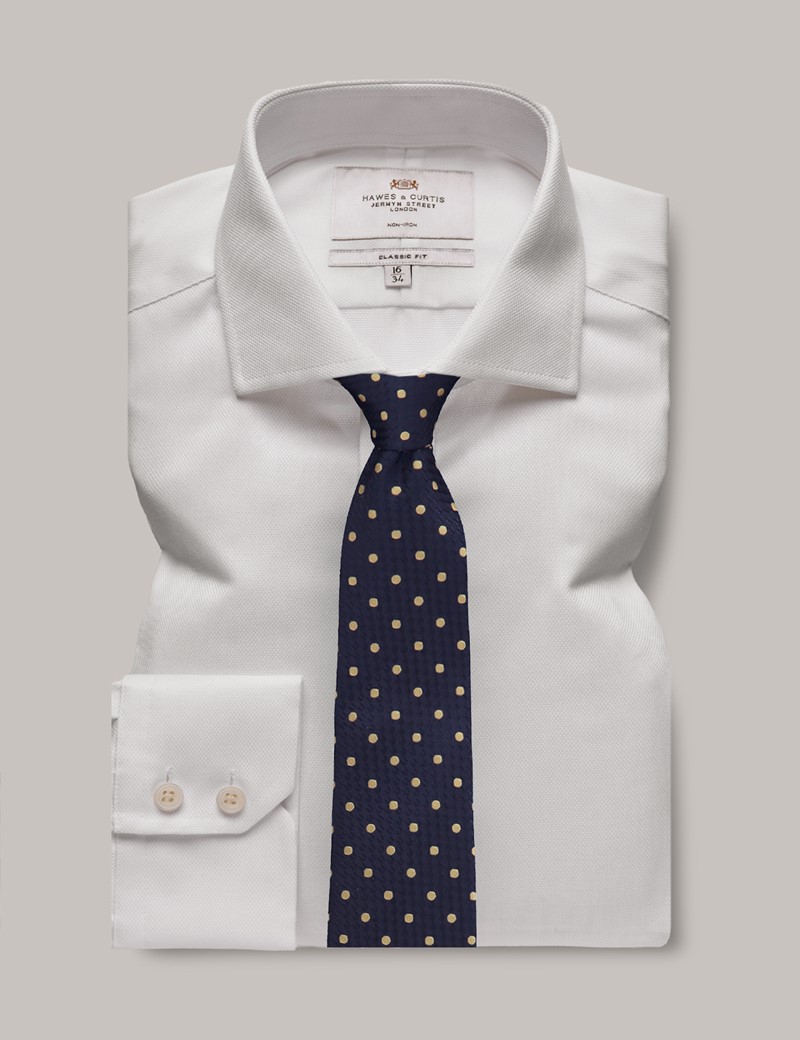 Men's Non-Iron White Pique Classic Shirt - Windsor Collar | Hawes & Curtis